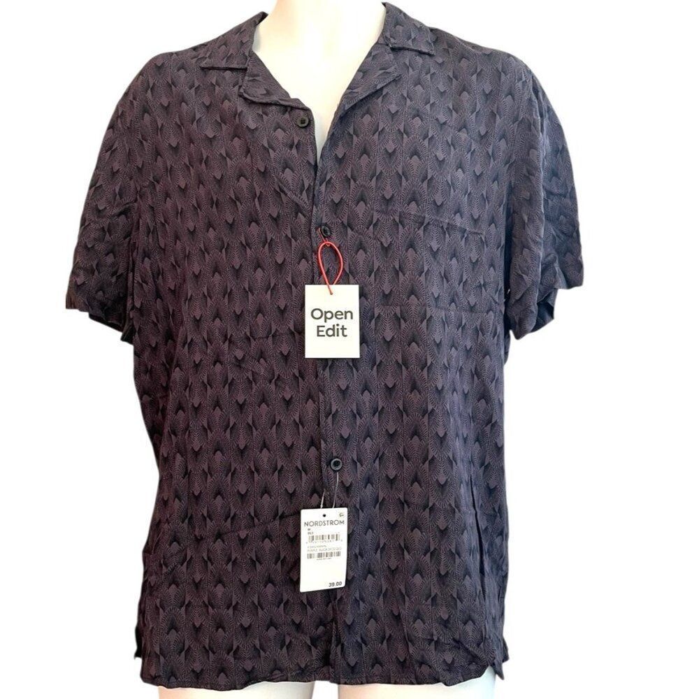 OPEN EDIT Mens Large Deep Purple Geo Print Short Sleeve Button Camp Shirt NWT